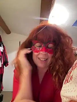 sweetinside  online show from 05/17/26, 07:25