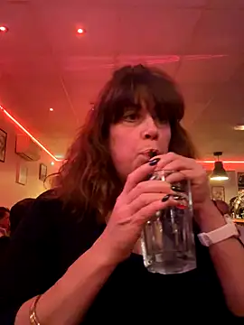 sweetinside  online show from 12/13/25, 09:54