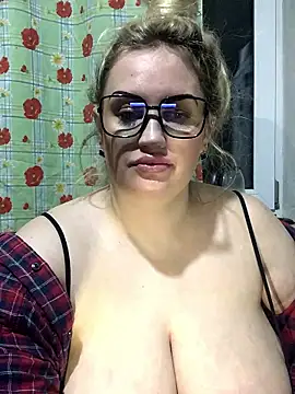 VikiiStoun online show from 01/12/26, 10:03