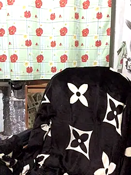 VikiiStoun online show from 11/15/25, 10:14