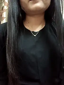 karishma kappur online show from 02/15/25, 06:12