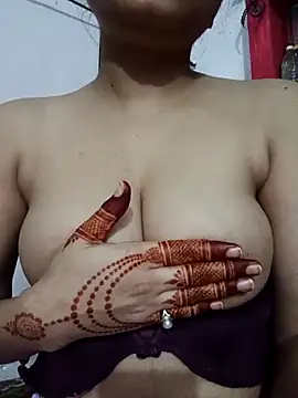 karishma kappur online show from 03/15/25, 06:43