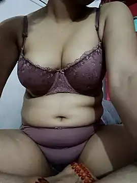 karishma kappur online show from 03/15/25, 09:52