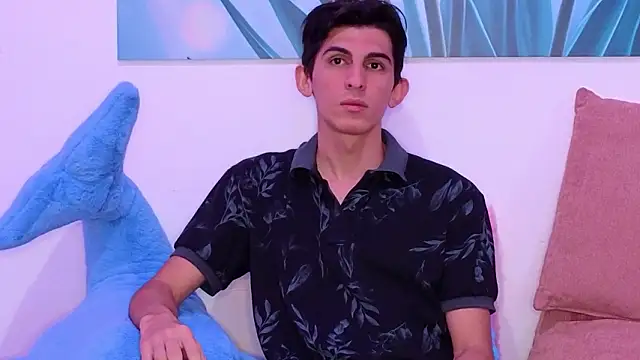 Snapshot of Ana_and_Leo chatting on 02/10/26, 03:11 Ana and Leo online show from 02/10/26, 03:11