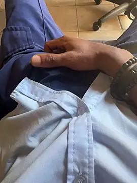 Snapshot of triplebeast chatting on 03/01/26, 08:47 triplebeast online show from 03/01/26, 08:47