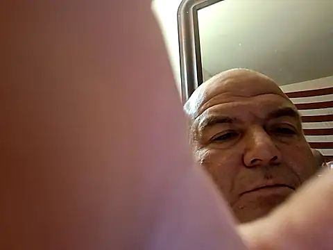hesjustafriend online show from 06/17/26, 06:13