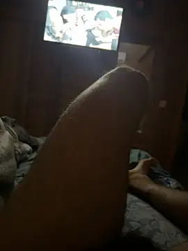 Snapshot of ferdi190 chatting on 11/21/25, 05:39 ferdi190 online show from 11/21/25, 05:39