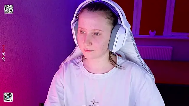 mon lola online show from 03/13/26, 05:07