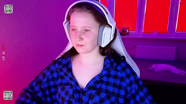 mon lola online show from 03/31/26, 09:22