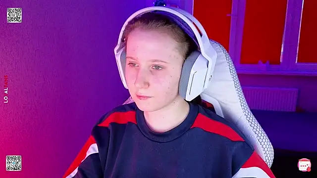 mon lola online show from 03/23/26, 03:12