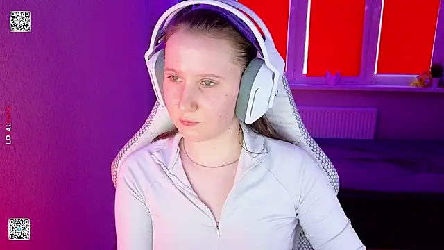 mon lola online show from 03/26/26, 11:08