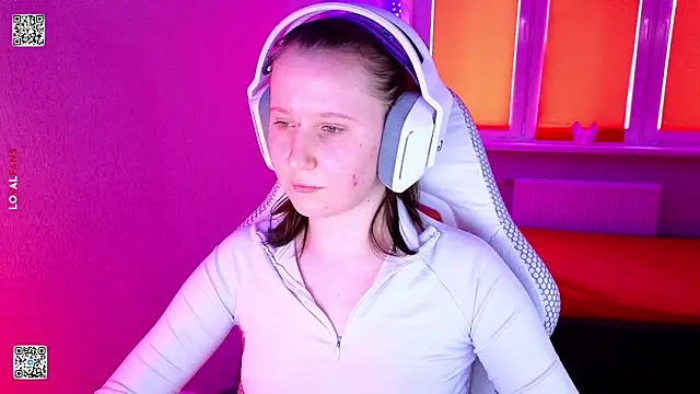 mon lola online show from 02/05/26, 08:21