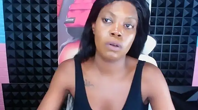 Snapshot of Ebonydivaxxx chatting on 02/13/25, 01:26 Ebonydivaxxx online show from 02/13/25, 01:26
