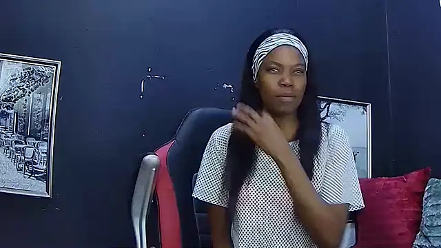 Snapshot of Ebonydivaxxx chatting on 09/09/25, 06:23 Ebonydivaxxx online show from 09/09/25, 06:23