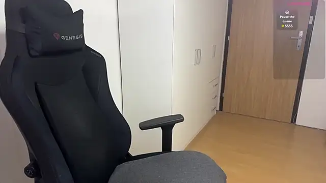 wannaseeyoursmile online show from 03/19/26, 04:56