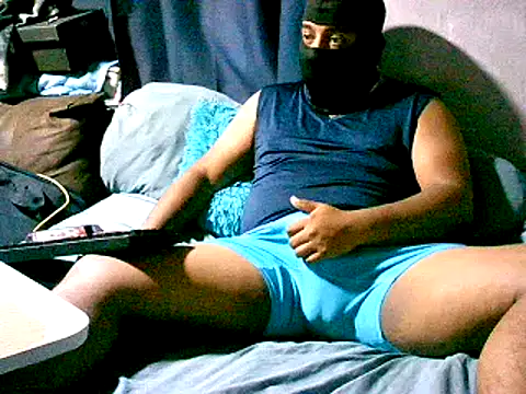 Snapshot of SergCarMX1 chatting on 06/19/26, 06:14 SergCarMX1 online show from 06/19/26, 06:14