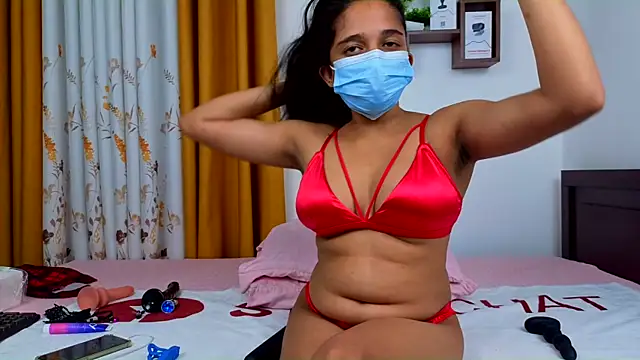 Tatoo girl online show from 10/29/25, 04:28