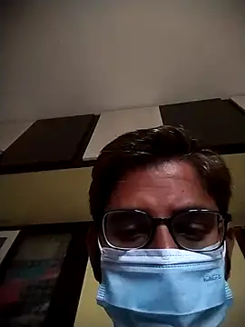 vannaaaa100 online show from 01/08/25, 02:14