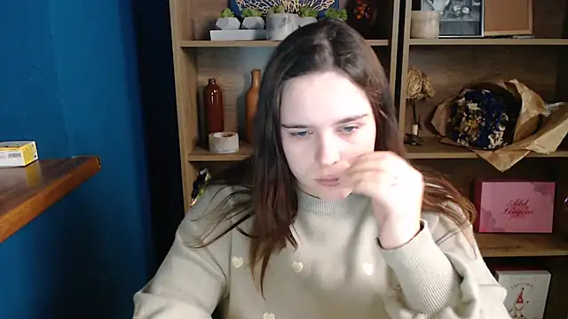 Snapshot of mini_girly chatting on 10/24/25, 04:22 mini girly online show from 10/24/25, 04:22