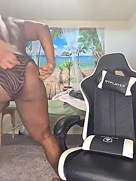 Naughtyhands242 online show from 11/30/25, 05:14