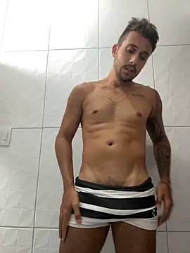Snapshot of carvalhofelipe chatting on 01/14/25, 11:53 carvalhofelipe online show from 01/14/25, 11:53