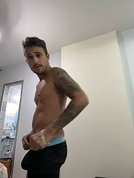 Snapshot of carvalhofelipe chatting on 01/23/25, 10:22 carvalhofelipe online show from 01/23/25, 10:22