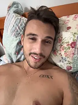 Snapshot of carvalhofelipe chatting on 02/03/25, 01:41 carvalhofelipe online show from 02/03/25, 01:41