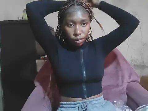 Snapshot of Hotdaily04 chatting on 10/03/25, 07:54 Hotdaily04 online show from 10/03/25, 07:54