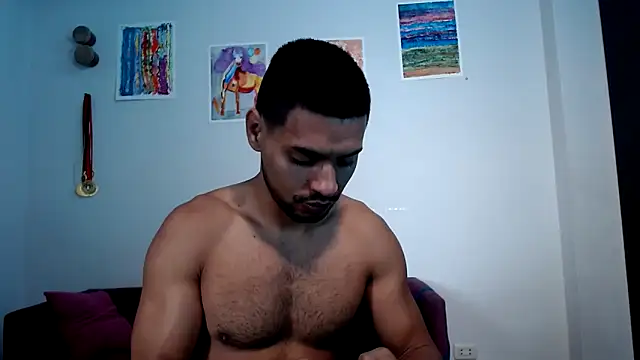 HOTLATINO2025 online show from 11/12/25, 03:16