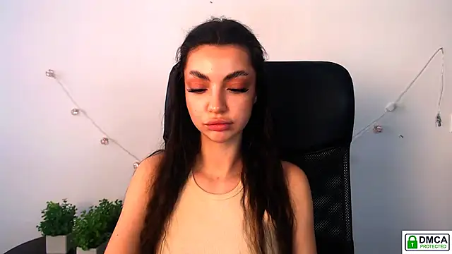 Lexi Jous online show from 04/08/26, 12:39