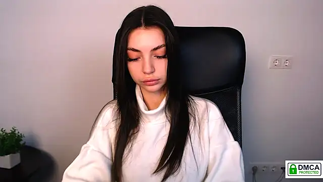 Lexi Jous online show from 11/18/25, 12:41