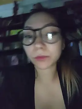 LoveFoxyQueen online show from 05/28/26, 06:25