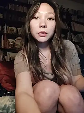 LoveFoxyQueen online show from 05/05/26, 10:13