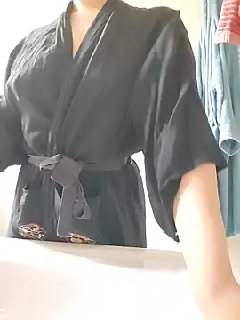 LoveFoxyQueen online show from 05/06/26, 03:16