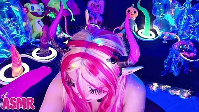 LaytonBox online show from 01/17/26, 01:04