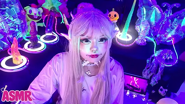 LaytonBox online show from 02/03/26, 01:49