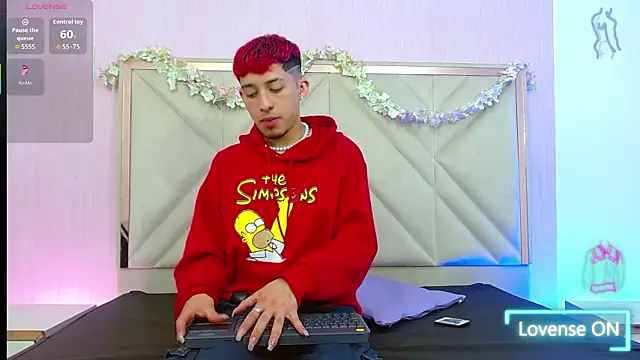 Axel tay online show from 01/19/26, 03:43