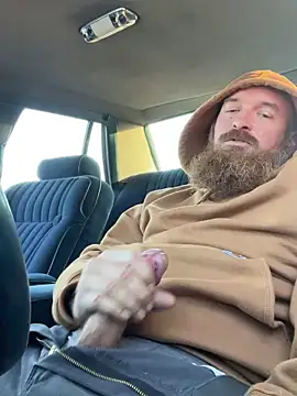 Snapshot of 32XRedBeard chatting on 02/08/26, 12:58 32XRedBeard online show from 02/08/26, 12:58