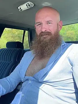 Snapshot of 32XRedBeard chatting on 03/08/25, 05:11 32XRedBeard online show from 03/08/25, 05:11