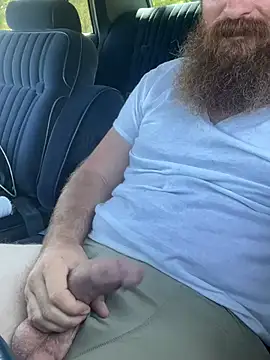 Snapshot of 32XRedBeard chatting on 03/12/25, 07:25 32XRedBeard online show from 03/12/25, 07:25