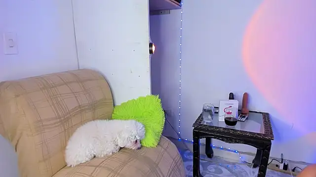 Snapshot of GABBYMORGAN chatting on 03/09/25, 06:21 GABBYMORGAN online show from 03/09/25, 06:21