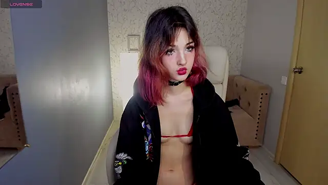 Snapshot of Ink__pleasure chatting on 02/25/25, 04:04 Ink pleasure online show from 02/25/25, 04:04