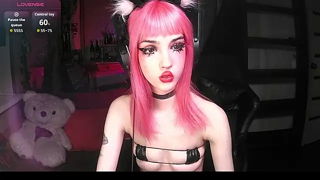 Snapshot of Ink__pleasure chatting on 10/09/25, 01:17 Ink pleasure online show from 10/09/25, 01:17