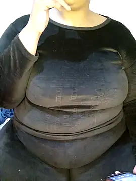 Samara-Bella online show from 12/17/25, 09:14