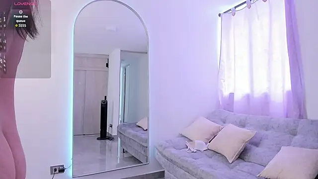 Jullya x online show from 11/13/25, 04:00