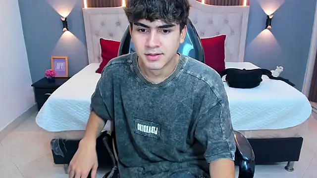 Tommy18   online show from 03/27/26, 03:37