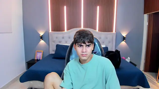 Tommy18   online show from 11/16/25, 03:33