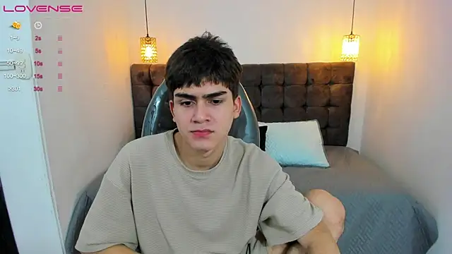 Tommy18   online show from 03/19/25, 02:05