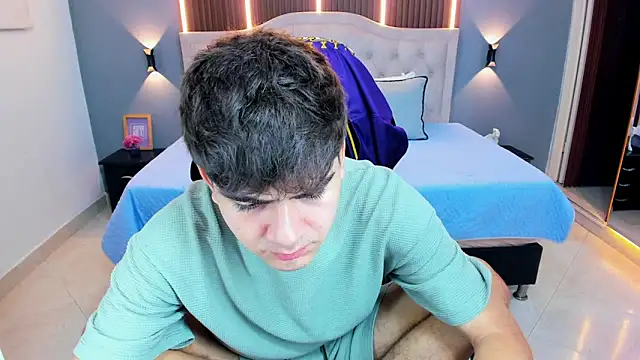 Tommy18   online show from 02/25/26, 03:29