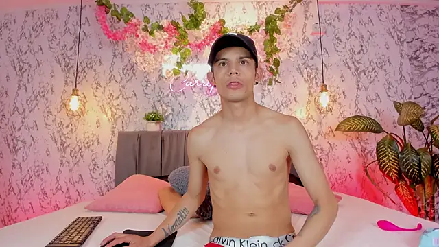 Bonny and carrot online show from 02/19/26, 07:11